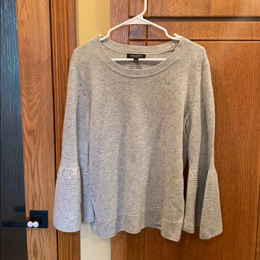 Grey Banana Republic Sweater